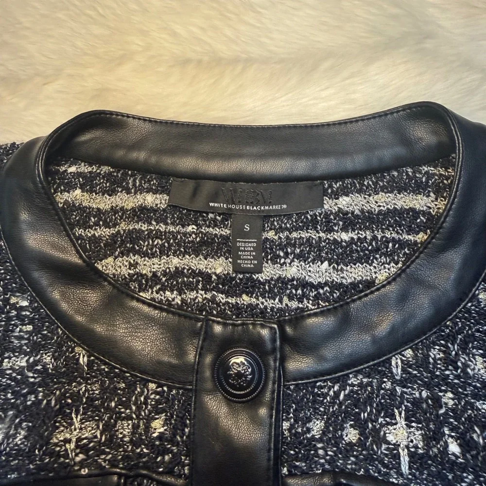 White House Black Market Cropped Tweed Sweater Jacket Small Edgy‎ Chic Academia